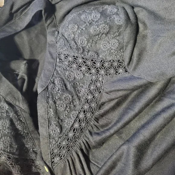 John Paul Richard Button Down Boho Bell Sleeve Overshirt w/Lace Black S - Picture 8 of 9